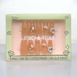 Vivid Tella Press-On Nails